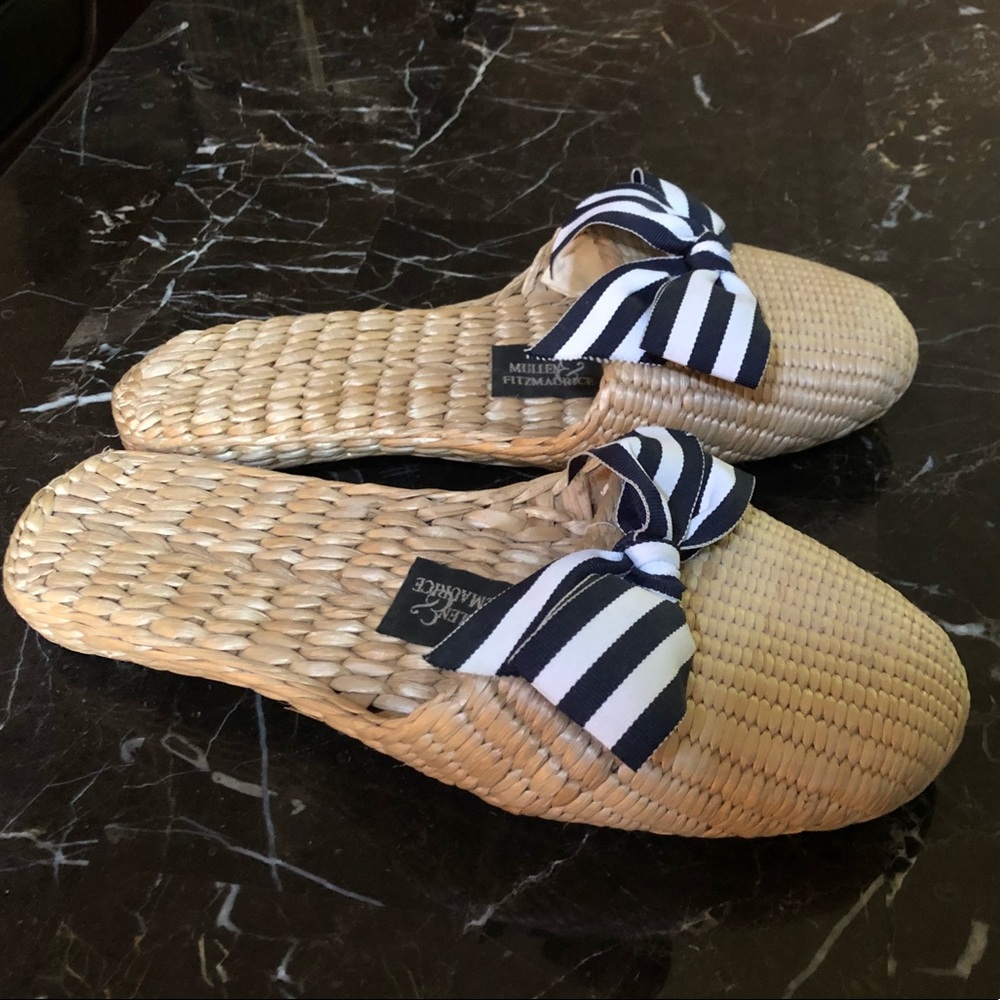 NWOT Woven slippers 🎀